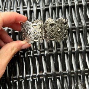 Women’s silver bangle bracelet